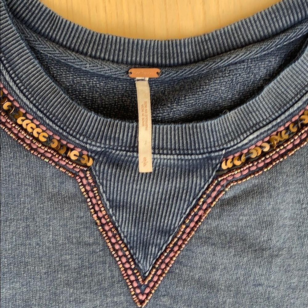 Free People embellished long sleeve / sweatshirt - Picture 3 of 4
